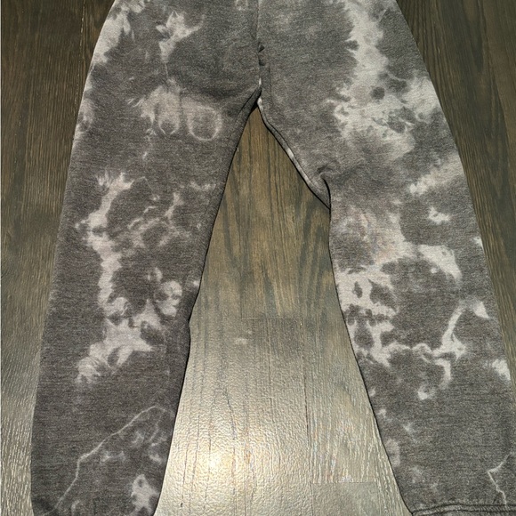 Aviator Nation Set, Size Small - Tie dye with pink lightning bolt - Picture 2 of 4